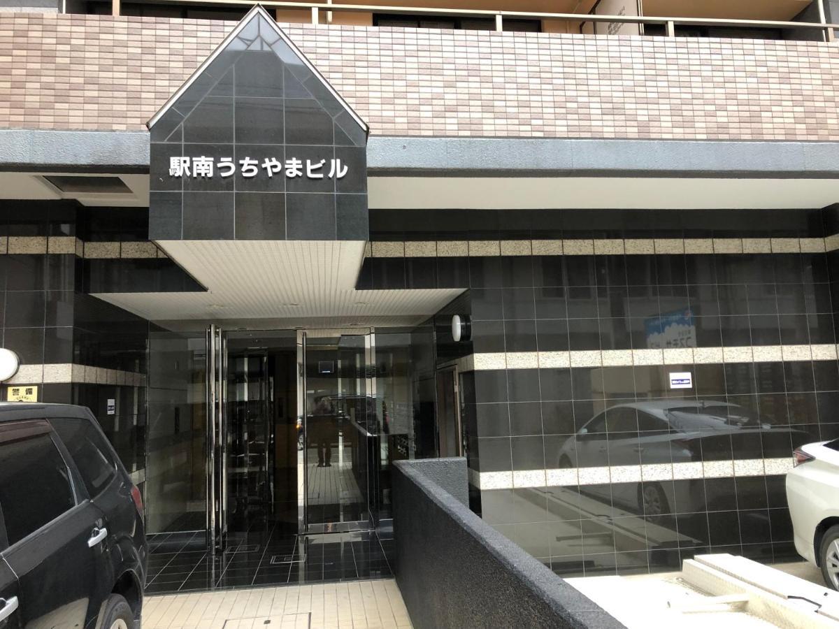 駅南うちやまビル1 Apartman Fukuoka  Kültér fotó
